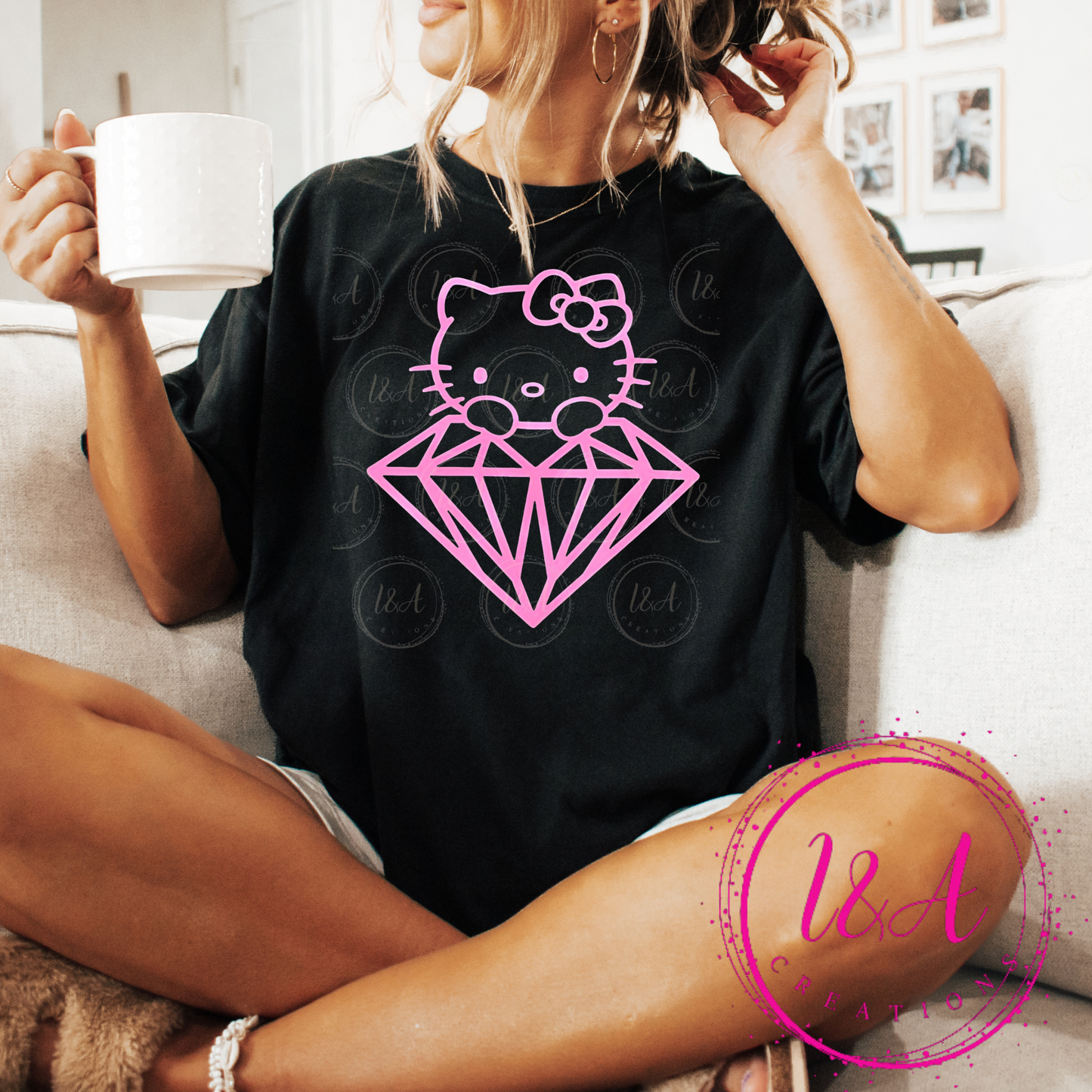 #696B Diamond kitty