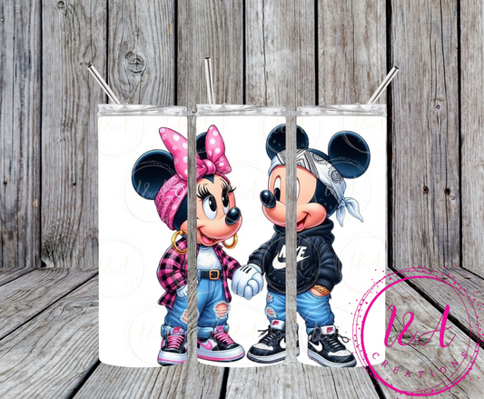 Mouse with pink headband