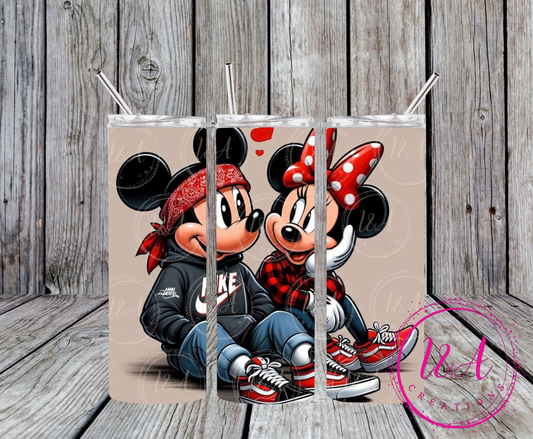 Mouse couple cholos