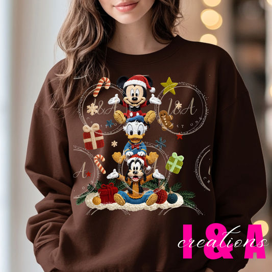 #255C faux chrochet Christmas mouse and friends