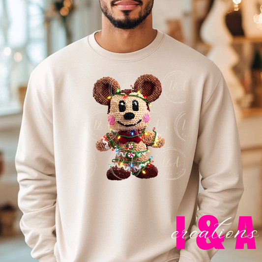 #247C faux chrochet Christmas mouse boy